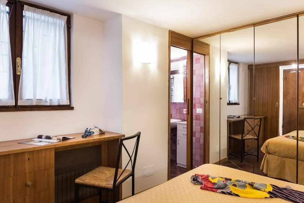 Idyllia -Teatro Pompeo Apartment روما المظهر الخارجي الصورة